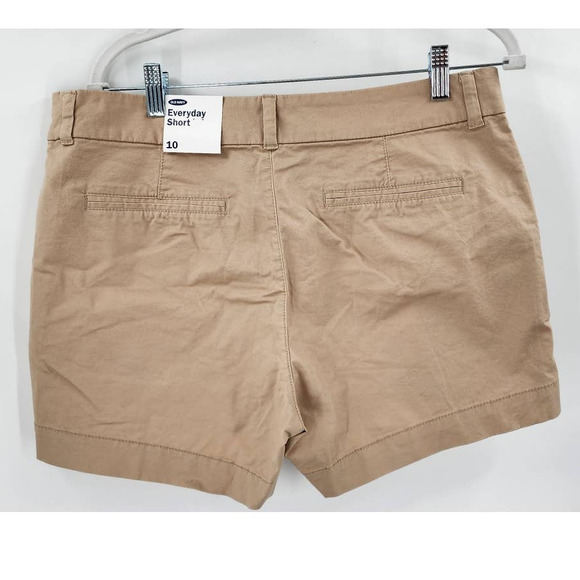 NWT New Old Navy Everyday Shorts 3.5 Inch Inseam Kakhi Shorts Longer Length 10 - Picture 2 of 3
